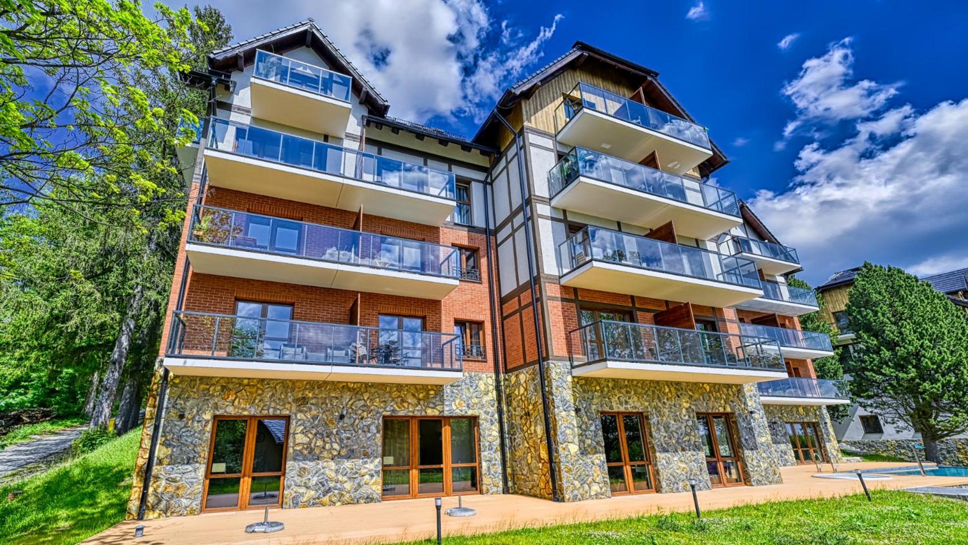 Royal Aparts Park Vip Z Basenami, Saunami, Jacuzzi I Silownia *